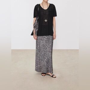 CHICJOC 100% Silk Leopard Print Midi Skirt Size 38 (S/M) Elastic Waist Gray